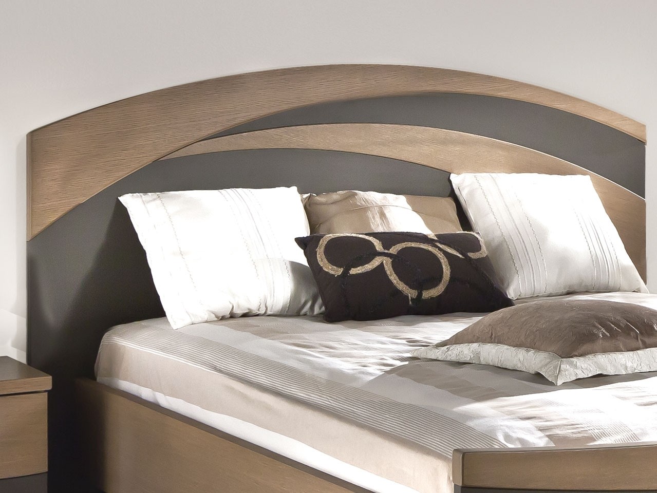 Literie Confort : des têtes de lit et accessoires